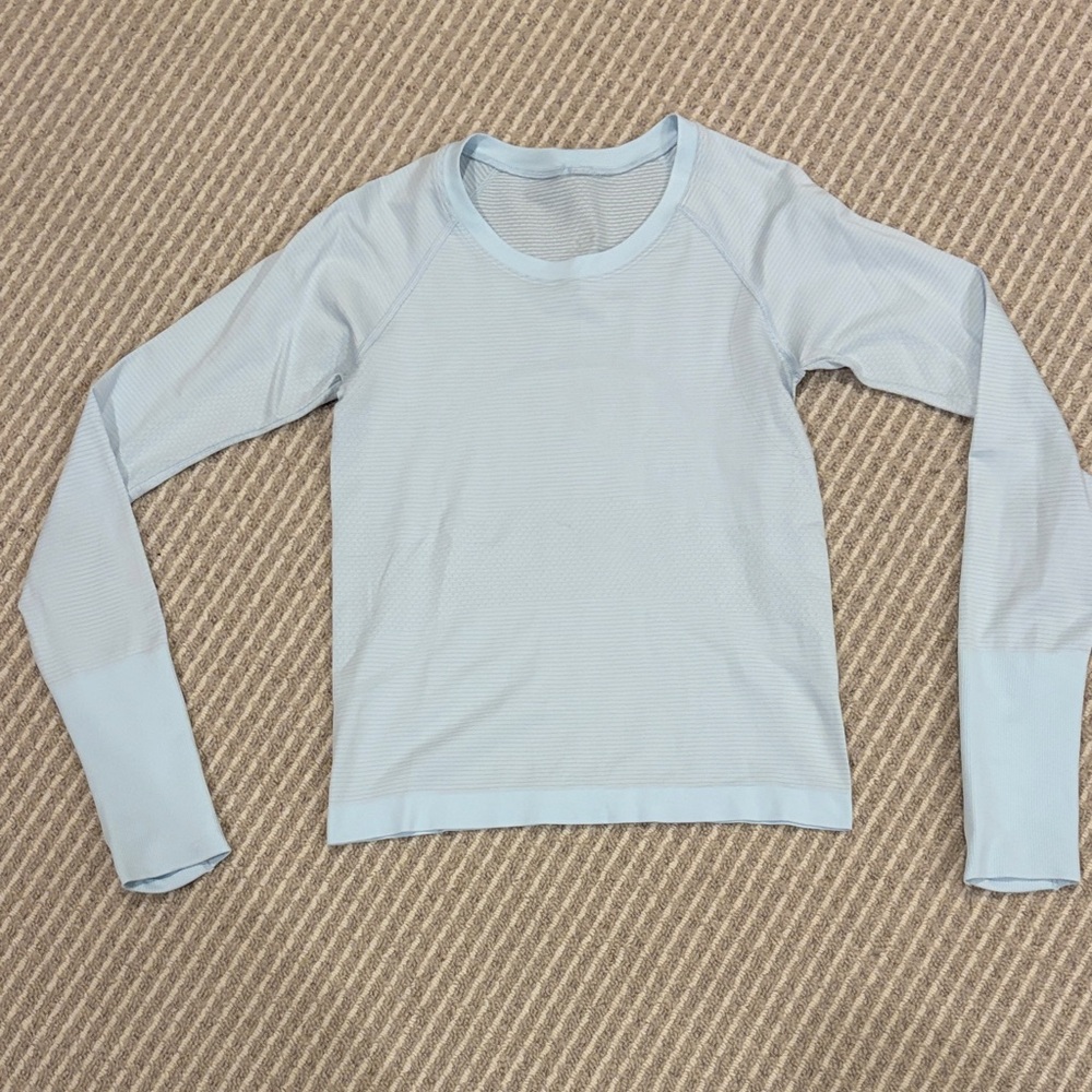 Lululemon Swiftly Tech Long Sleeve Waist Length Shirt